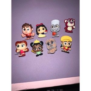 Disney Doorables lot (8 figures)